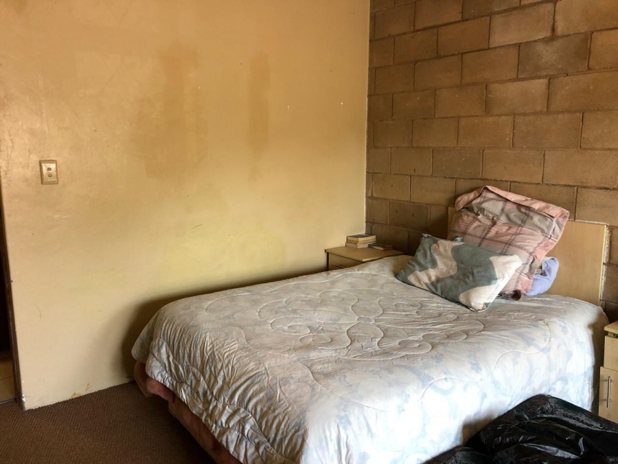 1 Bedroom Property for Sale in Brandwag Free State